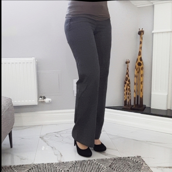 DYNAMITE- SOFT GREY TROUSERS/PANTS CLASSIC WIDE LEG - Picture 4 of 16